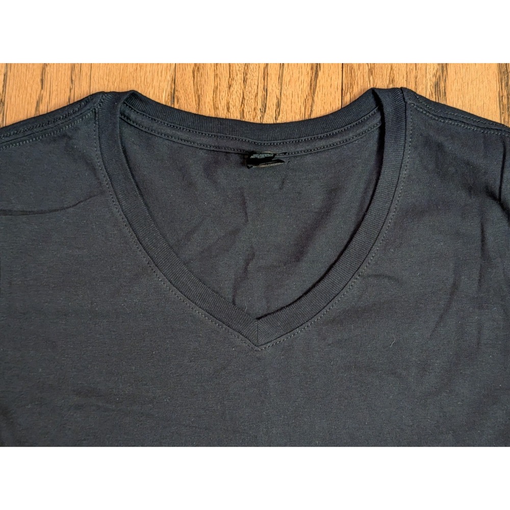 Costa Rica Volleyball Costa Rican Sport Fans Black V-Neck T-Shirt Women's Small - Picture 4 of 12